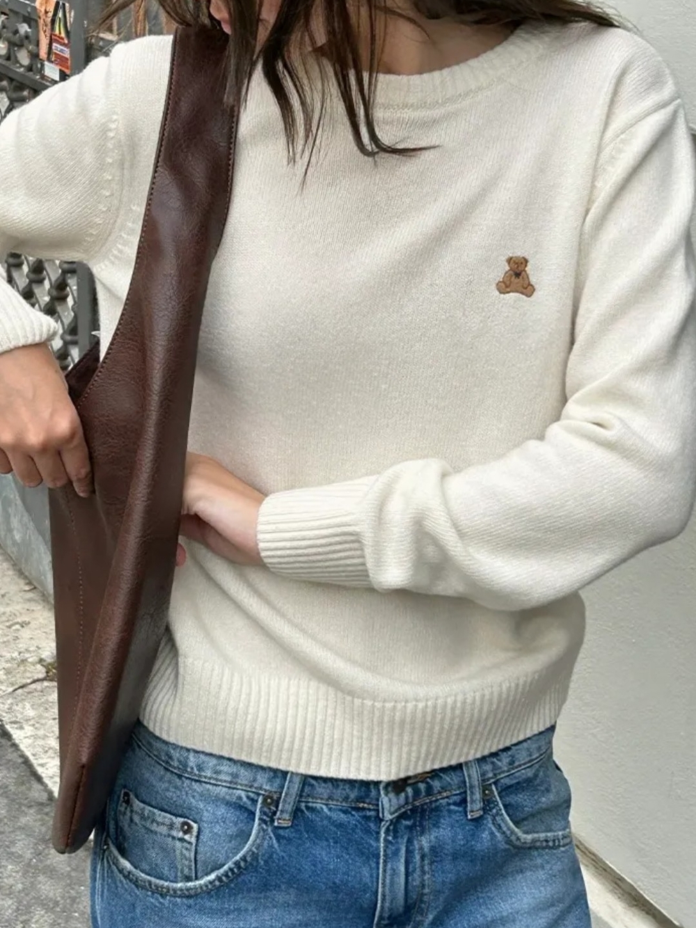 Edikted Ivory Crewneck Sweater with Small Embroidered Logo - Picture 4 of 6